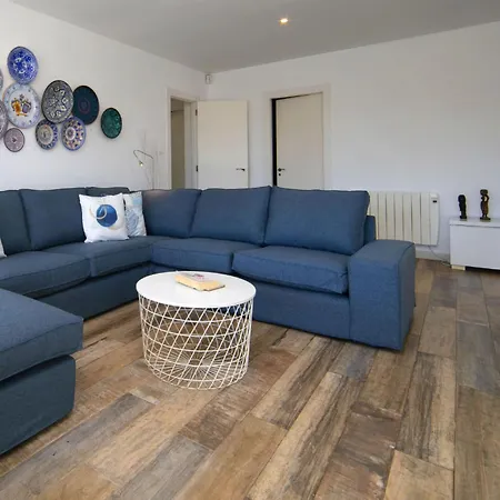 Trebol By Interhome Villa