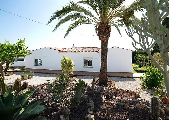 Trebol By Interhome Villa